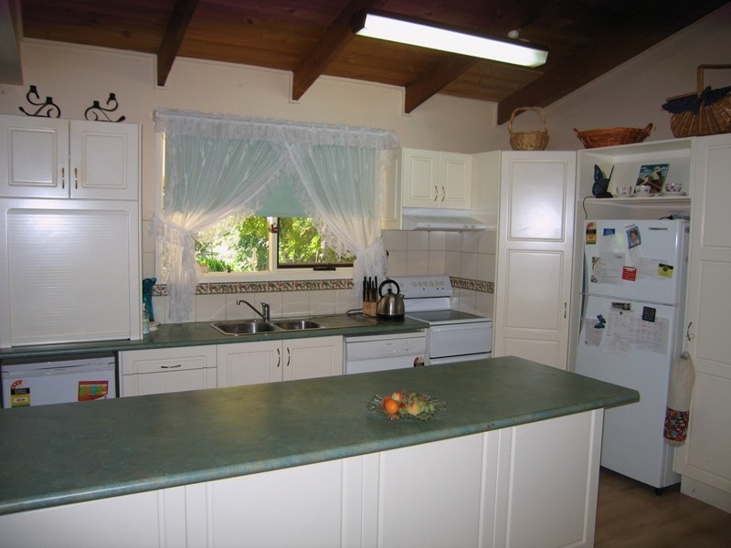 108 Short Street, Howlong NSW 2643