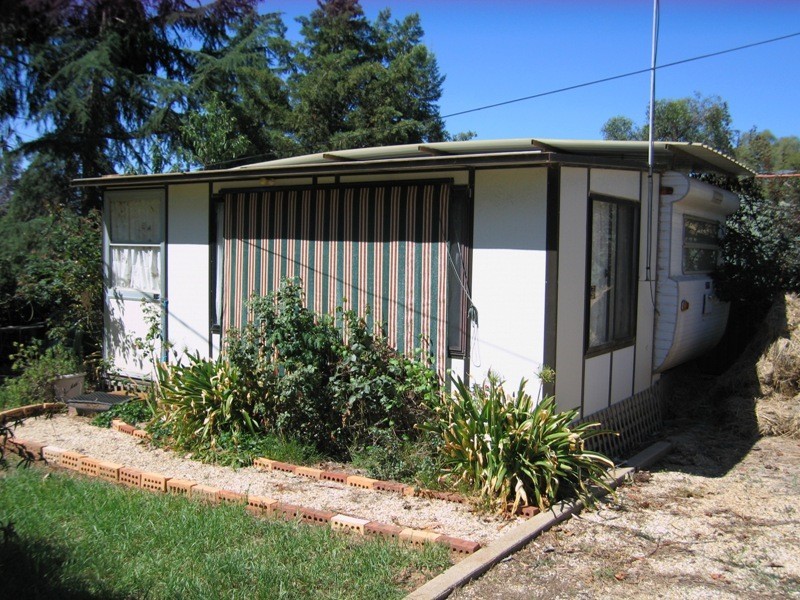 108 Short Street, Howlong NSW 2643