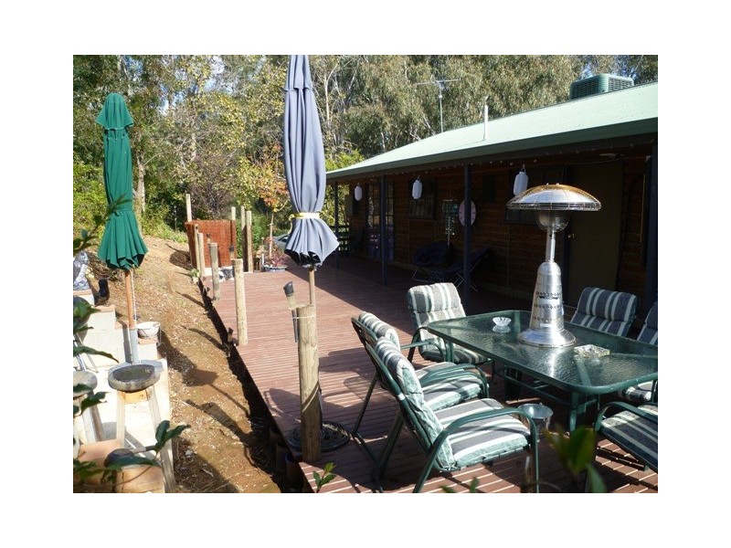 83 Bank Street, Howlong NSW 2643