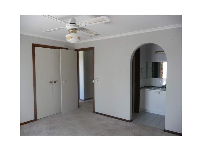37 Marshall Street, Wodonga VIC 3690