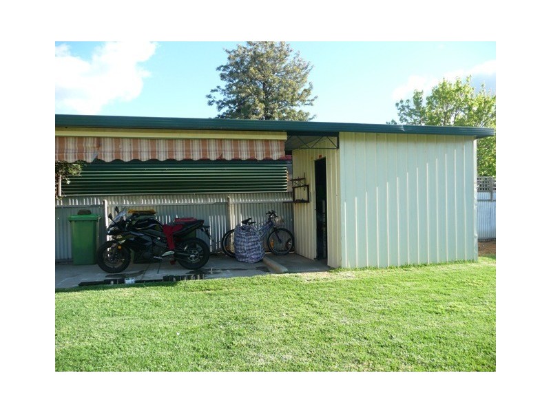 15 Lindsay Street, Wodonga VIC 3690