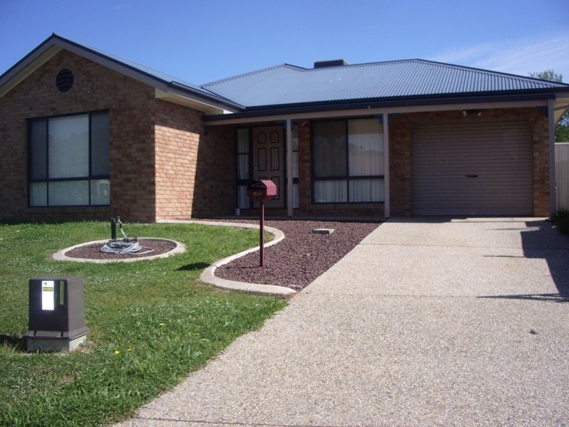 77 Nightingale Aveune, Wodonga VIC 3690