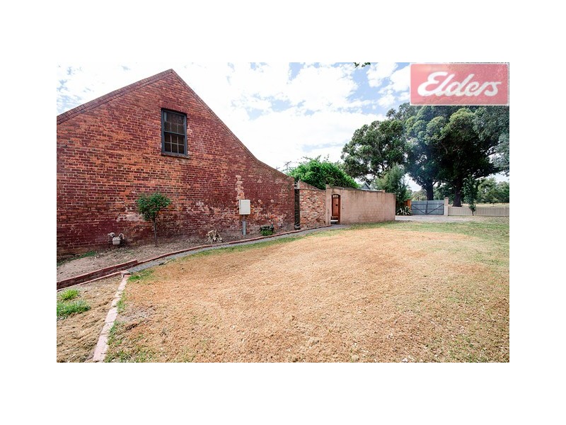 80-82 Conness Street, Chiltern VIC 3683
