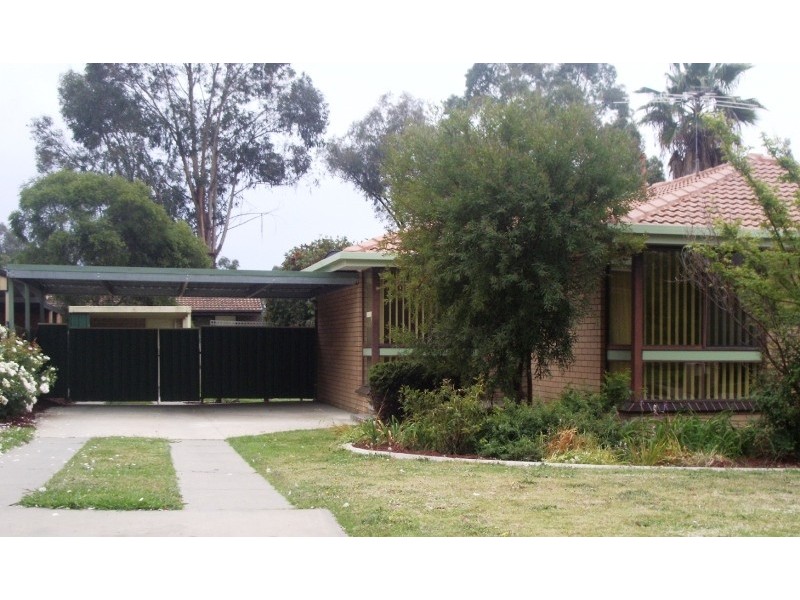 12 Wiltshire Crescent, Wodonga VIC 3690
