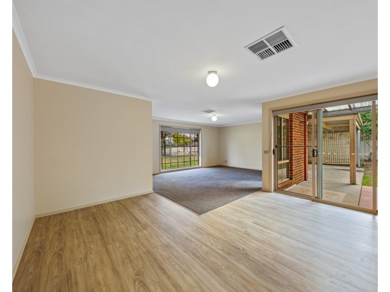 6 Rosella Mews, Wodonga VIC 3690