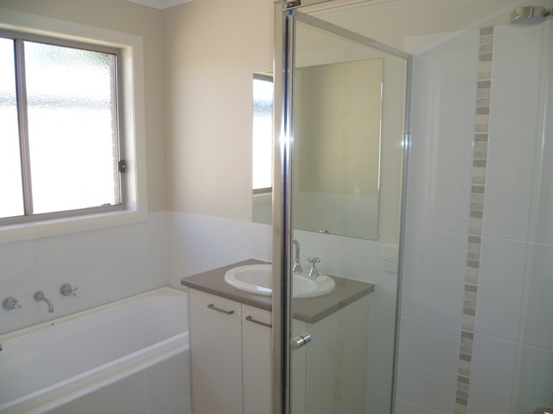 105 Townsend St, Howlong NSW 2643