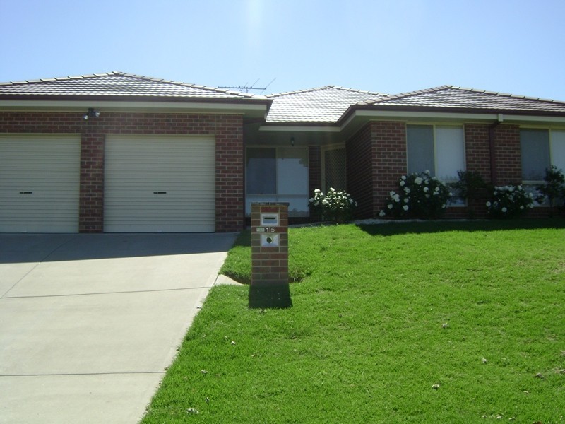 15 Whernside Drive, Wodonga VIC 3690