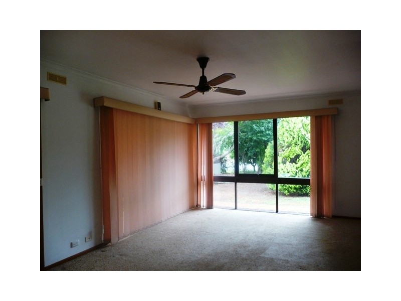 61 Emerald Avenue, Wodonga VIC 3690