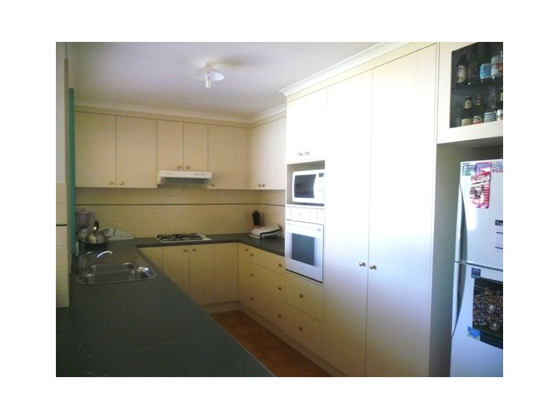 14 Saunders Circ, Wodonga VIC 3690