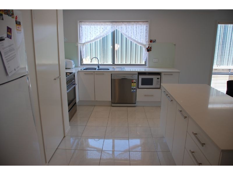 11 Kelliher Ave, Wodonga VIC 3690