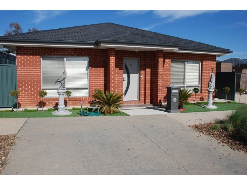11 Kelliher Ave, Wodonga VIC 3690