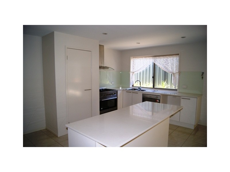 11 Kelliher Ave, Wodonga VIC 3690