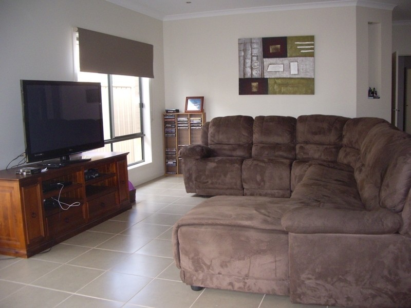 65 Victoria Cross Parade, Wodonga VIC 3690