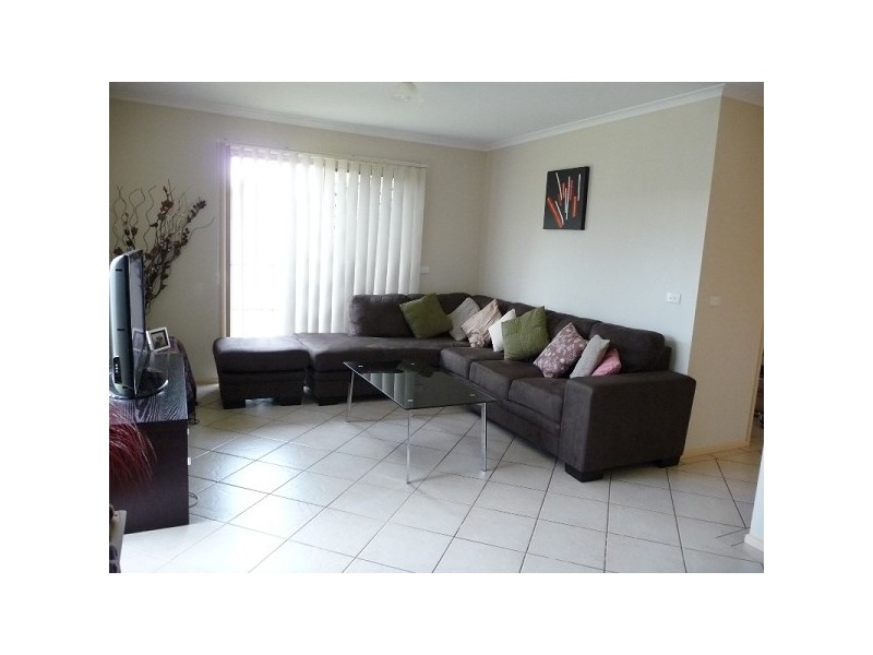 2/94 Phillips Street, Wodonga VIC 3690