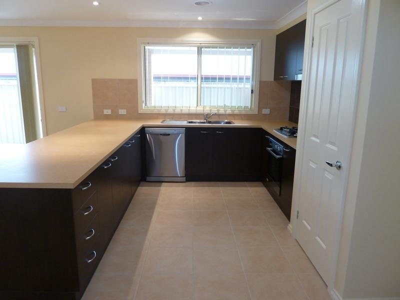 2 Dwyer Avenue, Wodonga VIC 3690