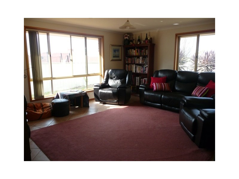 3 Armstrong Terrace, Wodonga VIC 3690