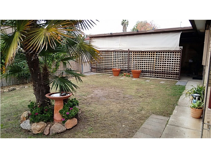 1/4 Parkview Close, Wodonga VIC 3690