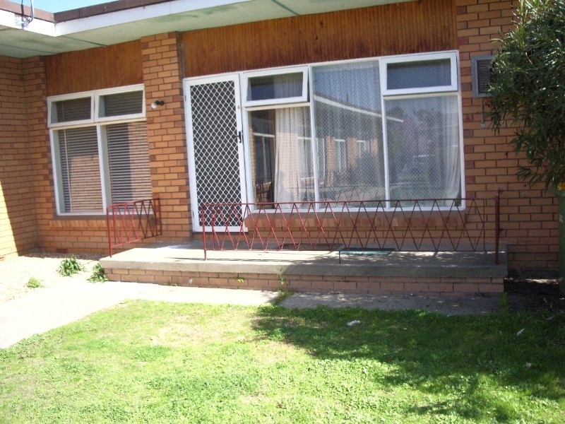 3/11 Mulqueeny Street, Wodonga VIC 3690