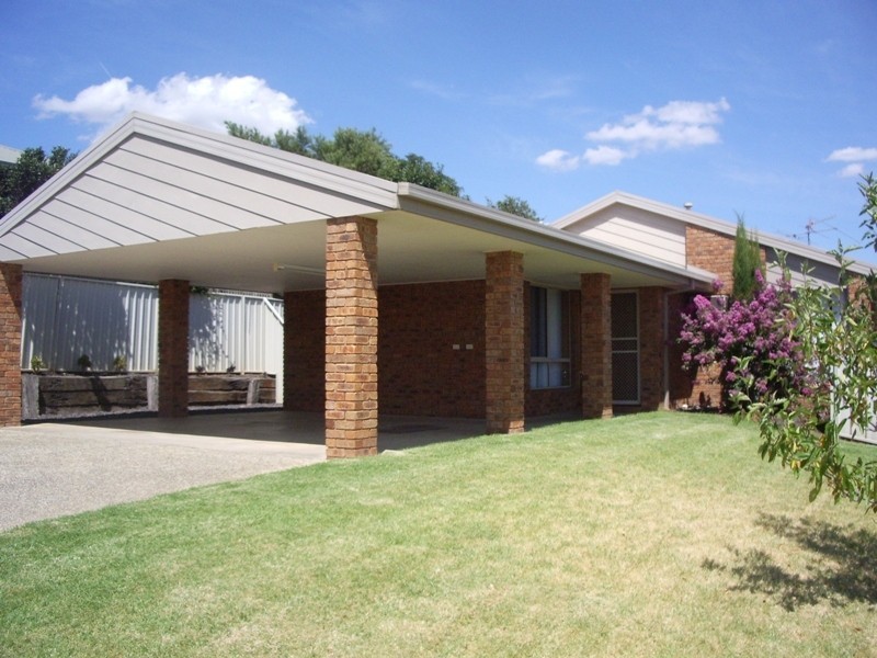 8 Newman Crescent, Wodonga VIC 3690