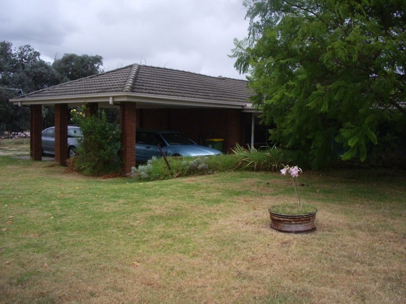 3373 Beechworth Road, Leneva VIC 3691