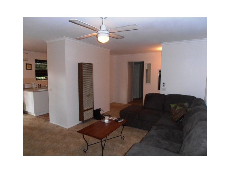 8 Wiltshire Crescent, Wodonga VIC 3690