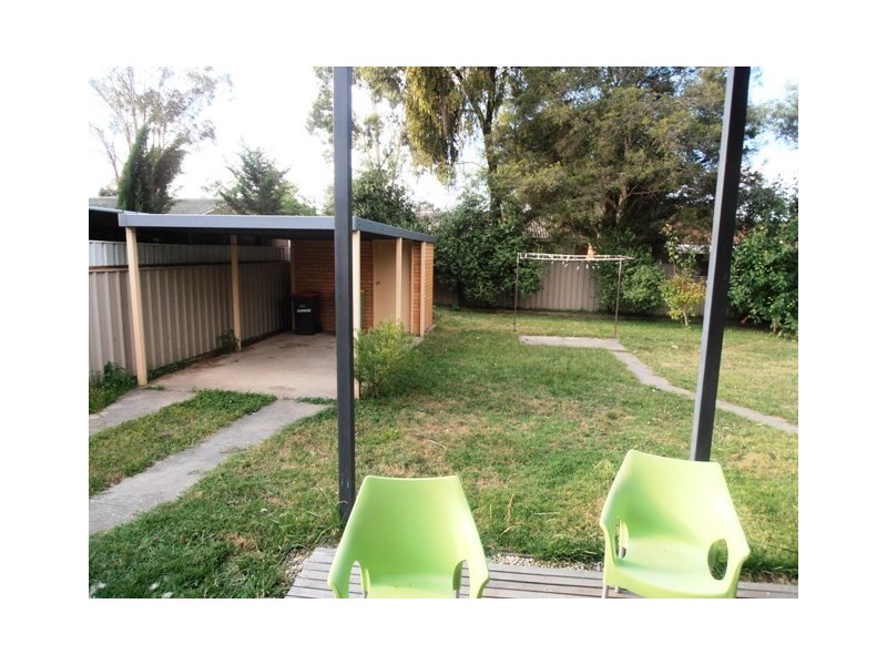 8 Wiltshire Crescent, Wodonga VIC 3690