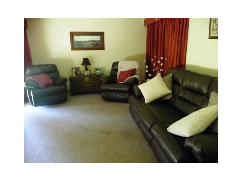 22 Ware Avenue, Wodonga VIC 3690