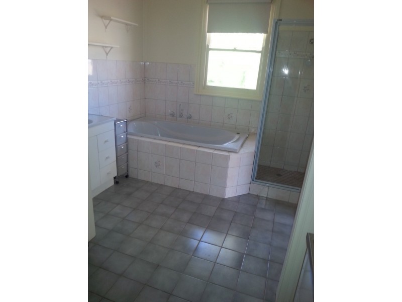 371 Castle Creek Road, Wodonga VIC 3690