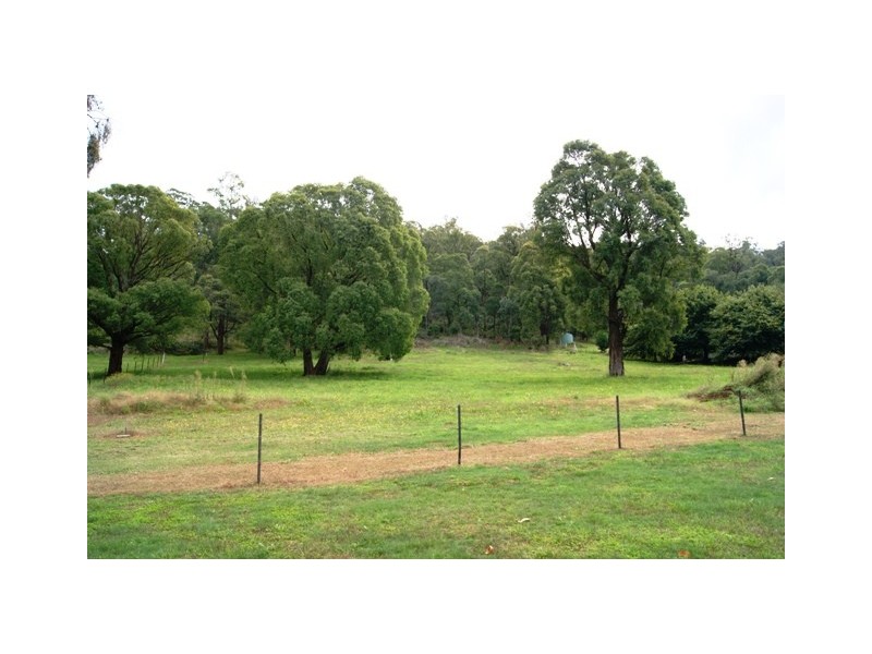 Lot 4 Simmonds Creek Road, Tawonga South VIC 3698