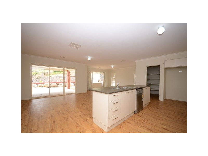 22 Donnington Drive, Wodonga VIC 3690
