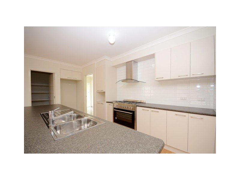 22 Donnington Drive, Wodonga VIC 3690