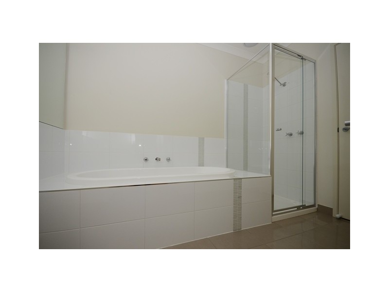 22 Donnington Drive, Wodonga VIC 3690