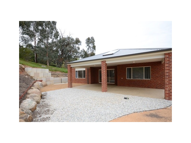 22 Donnington Drive, Wodonga VIC 3690