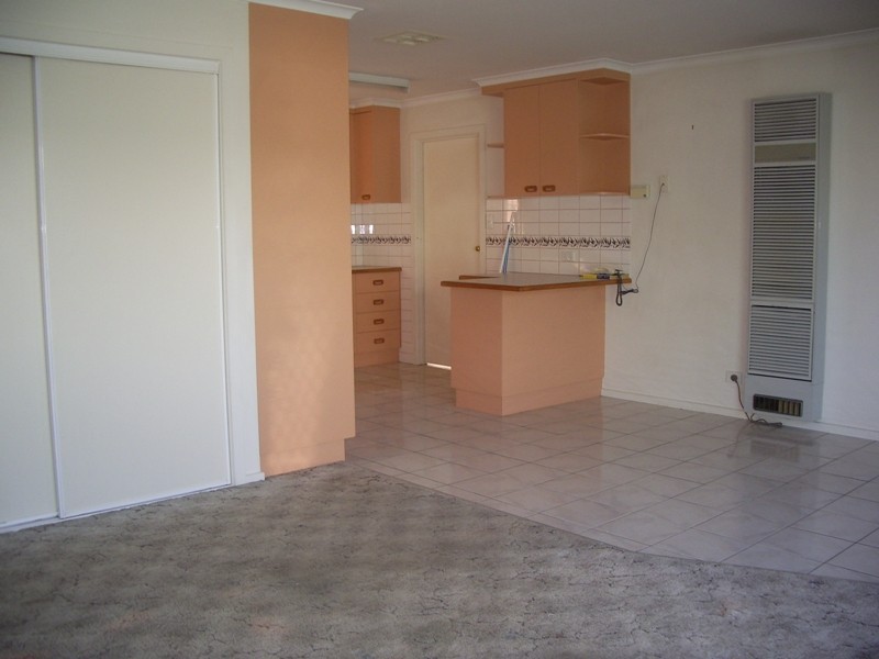 2/9 Mulqueeny Street, Wodonga VIC 3690