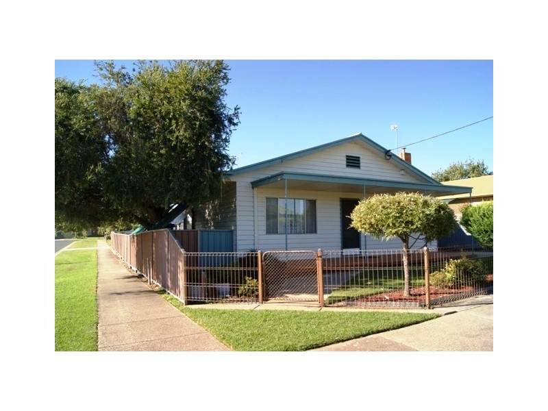 17 Glenview Ave, Wodonga VIC 3690