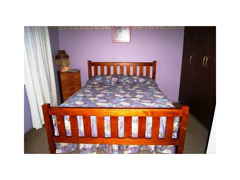 17 Glenview Ave, Wodonga VIC 3690