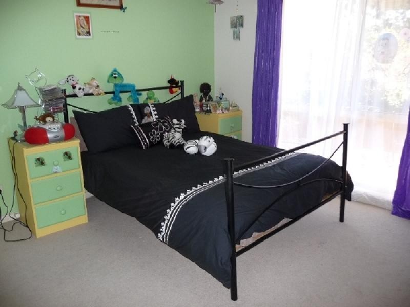 2 Avondale Drive, Wodonga VIC 3690