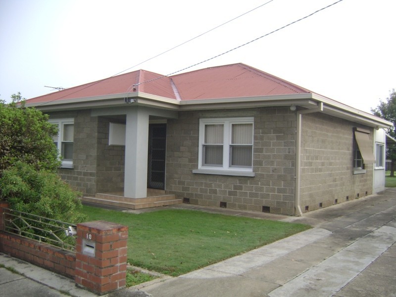 10 Chenery Street, Wodonga VIC 3690