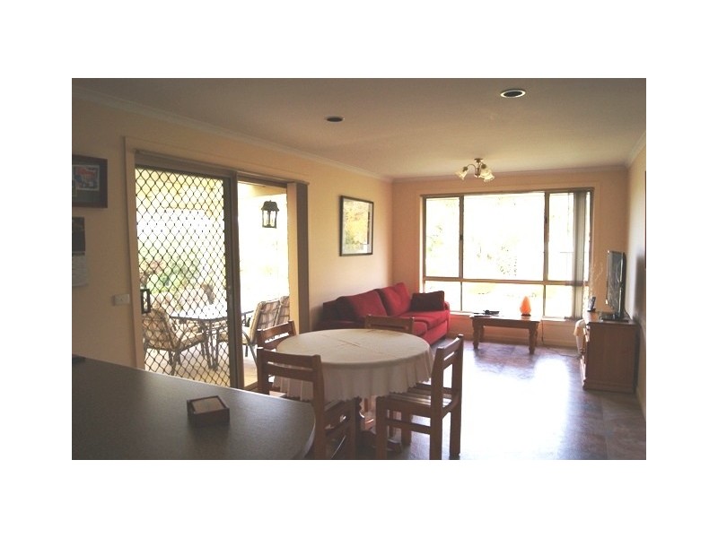 34 Falcon Circuit, Wodonga VIC 3690