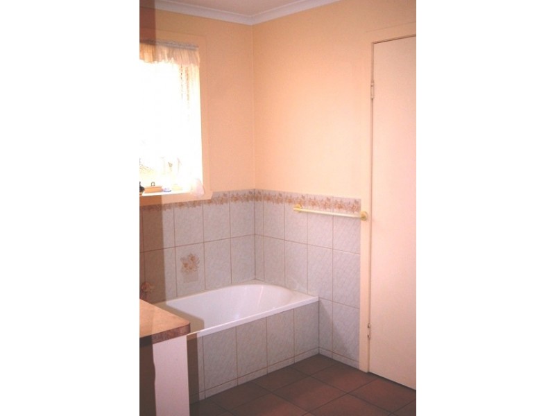 34 Falcon Circuit, Wodonga VIC 3690