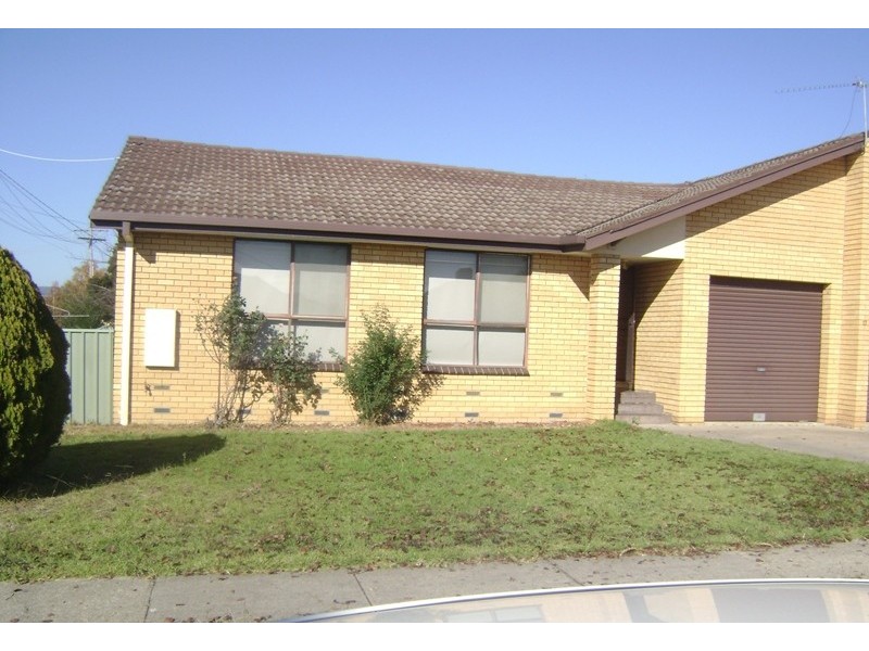2/17 Angus Avenue, Wodonga VIC 3690