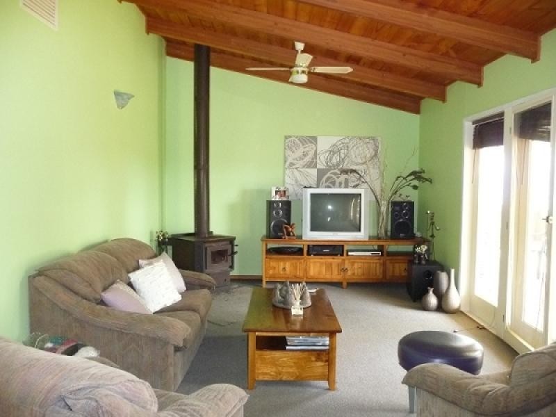 6 Vista Court, Bellbridge VIC 3691