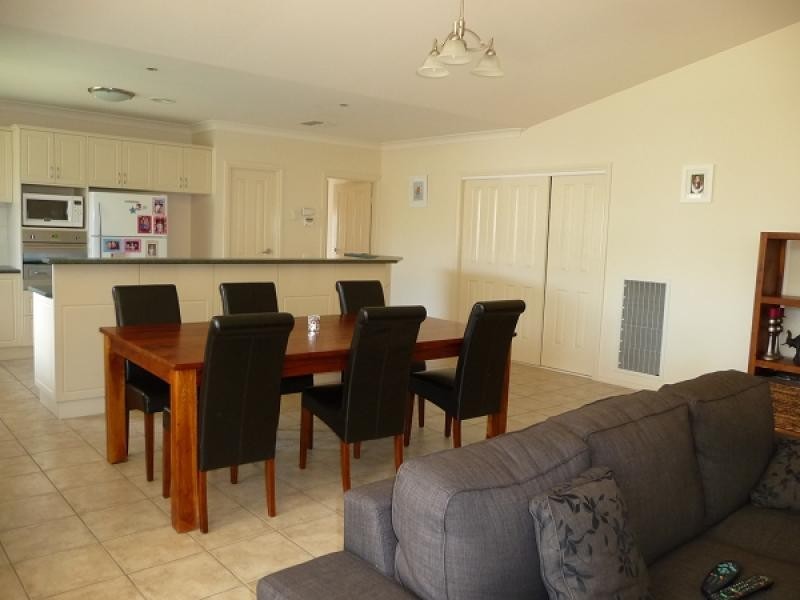 26 Whernside Drive, Wodonga VIC 3690