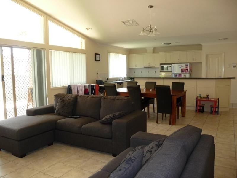 26 Whernside Drive, Wodonga VIC 3690