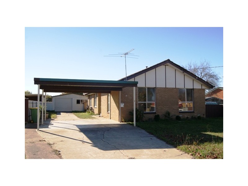 8 Tourmaline Drive, Wodonga VIC 3690