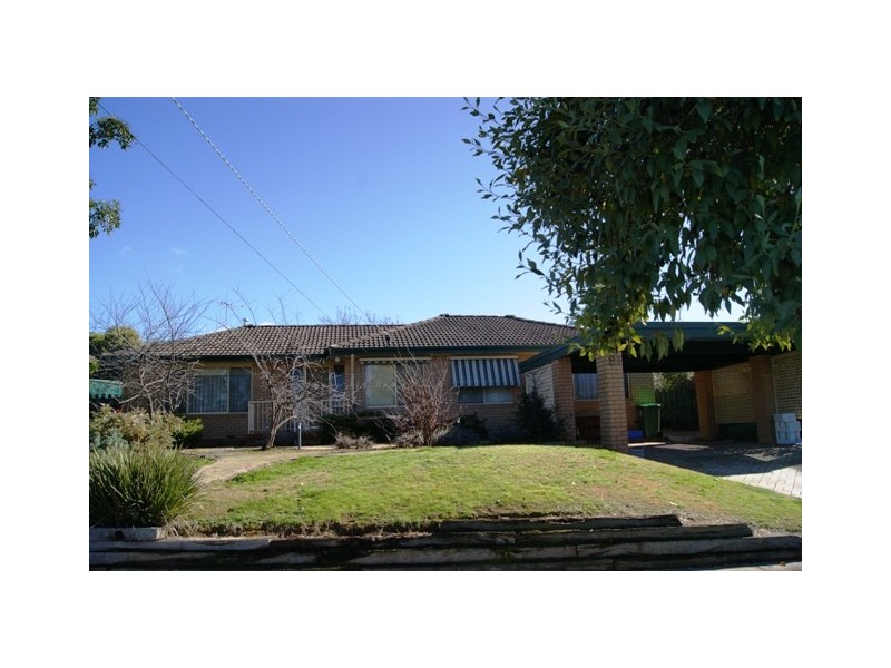 21 Gayview Drive, Wodonga VIC 3690