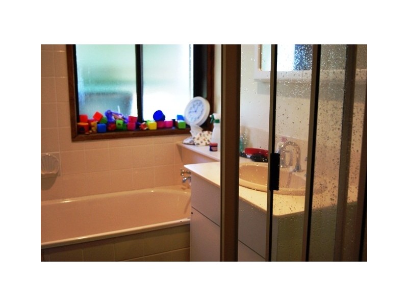 21 Gayview Drive, Wodonga VIC 3690