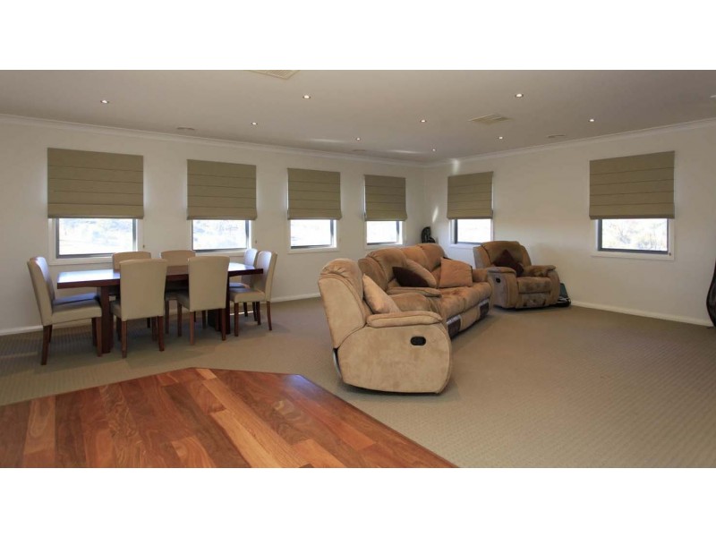 43 Ballara Drive, Wodonga VIC 3690