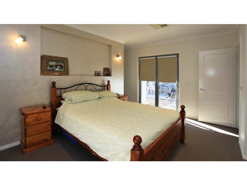 43 Ballara Drive, Wodonga VIC 3690