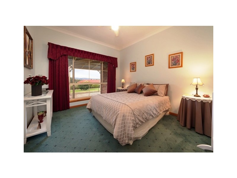 9 Innisfree Drive, Wodonga VIC 3690